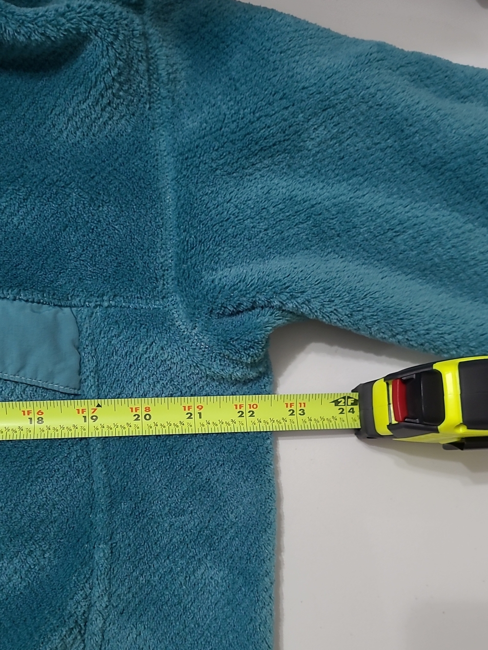 Patagonia Teal Fleece Pullover with Kangaroo Pocket size XL - Picture 7 of 8